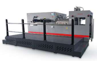 automatic-die-cutting-machine-with-stripping